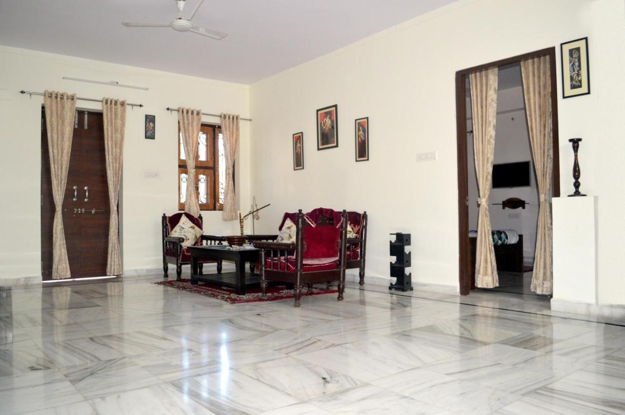 Hotelier Hosts - A Home Stay Jodhpur  Extérieur photo